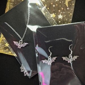 Little Bat Earrings & Necklace Set BNIP Halloween 🦇 🎃